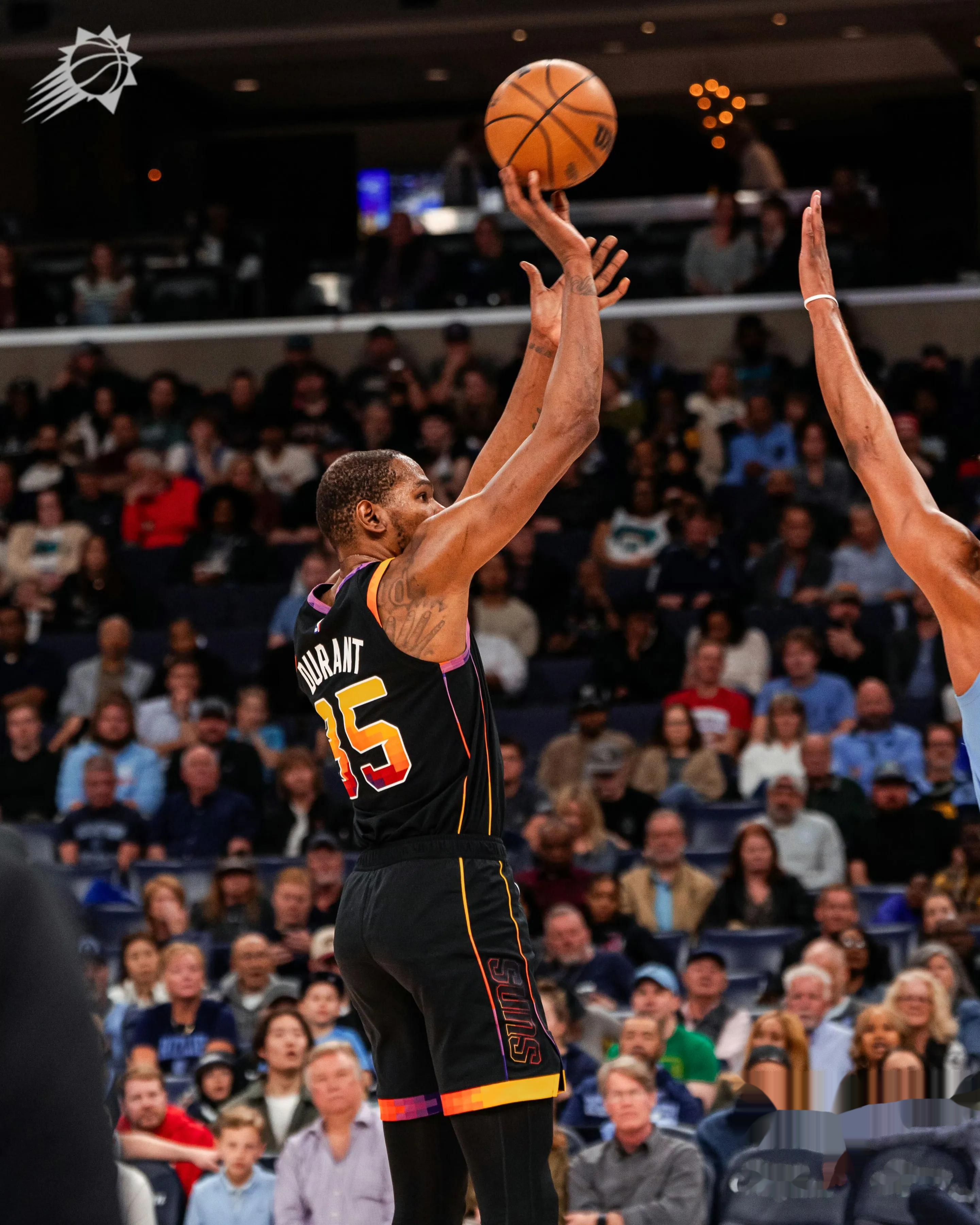 篮网横扫公牛，浓眉哥点燃赛场